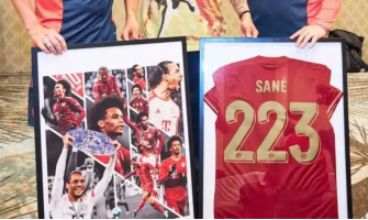 Il Bayern ha celebrato la cerimonia d'addio per Sané