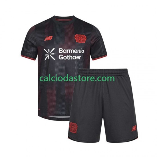 Maglia Bayer 04 Leverkusen Gara Home Completo Bambino 2-13 Anni 2025-2026 MC Maglia Bayer 04 Leverkusen Gara Home Completo Bambino 2-13 Anni 2025-2026 MC